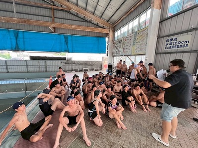 114年八年級水上運動會圖片